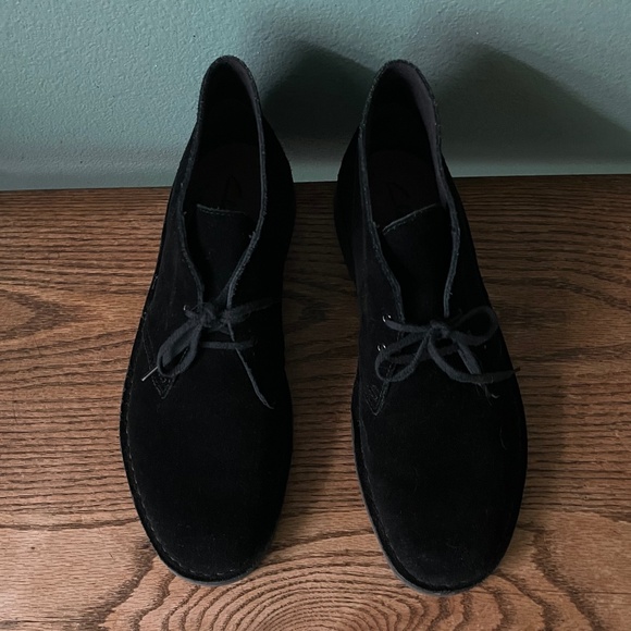 Clarks Premium Soft Black Suede Desert Boots  Crepe Soles  Mens Size 10.5 Medium main image 7